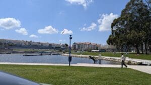 Aveiro – A sunny day at the canal